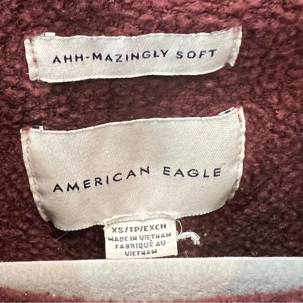 American Eagle Cropped Long Sleeve Sweatshirt - Picture 2 of 8